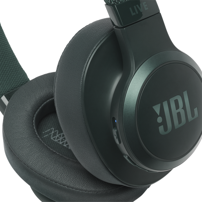 JBL LIVE 500BT - Green - Your Sound, Unplugged - Detailshot 3 image number null
